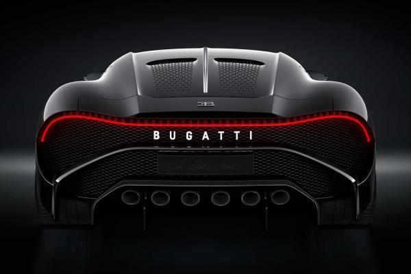   Bugatti    - 3