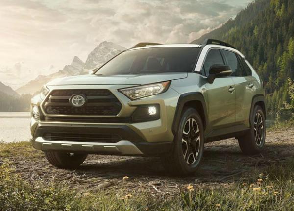 Toyota RAV4. Фото Toyota