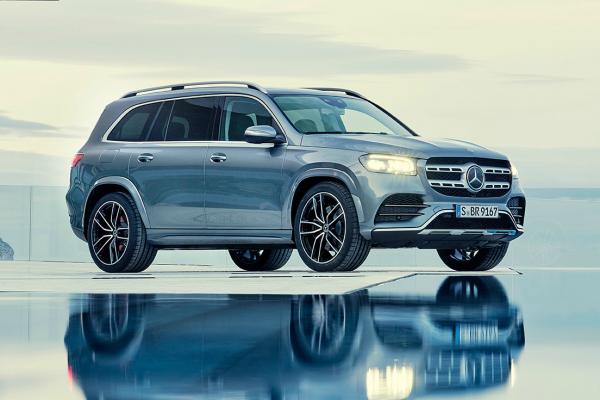 Новый Mercedes GLS приготовили к водным процедурам - 4