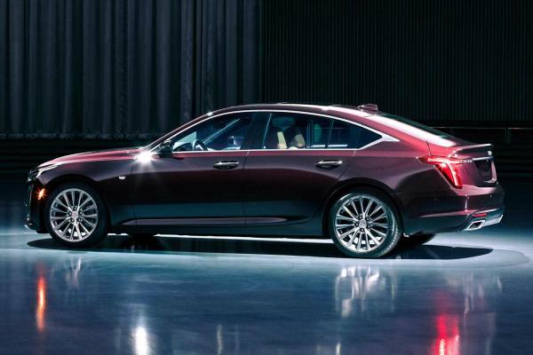 Cadillac выкатил новый седан - 5