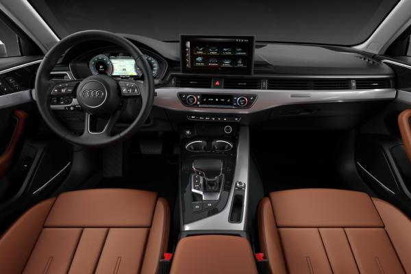 Audi A4:     - 1