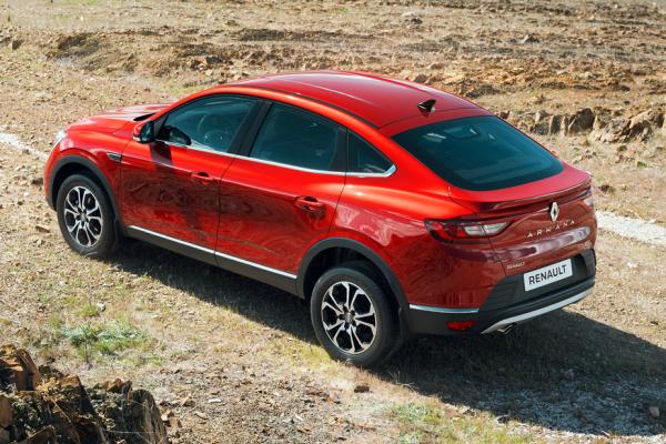 Новый кроссовер Renault оценили в рублях - 4