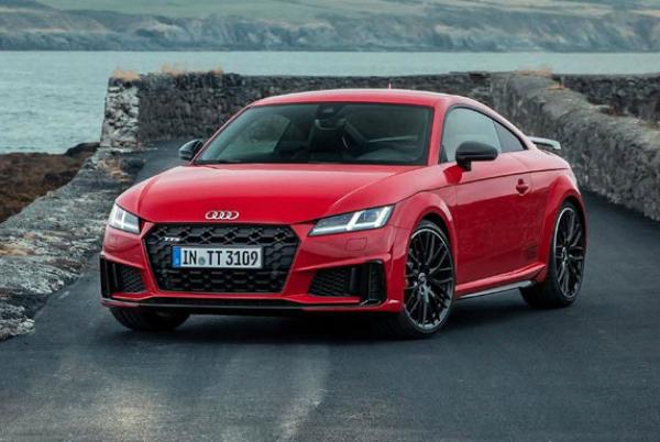 Audi TT. Фото Audi