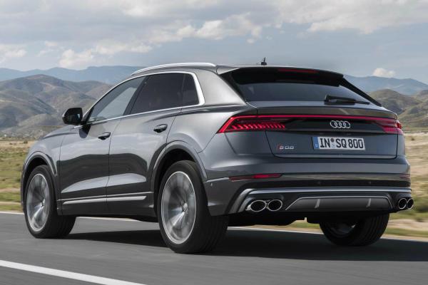 Audi представила самый "горячий" Q8 - 5