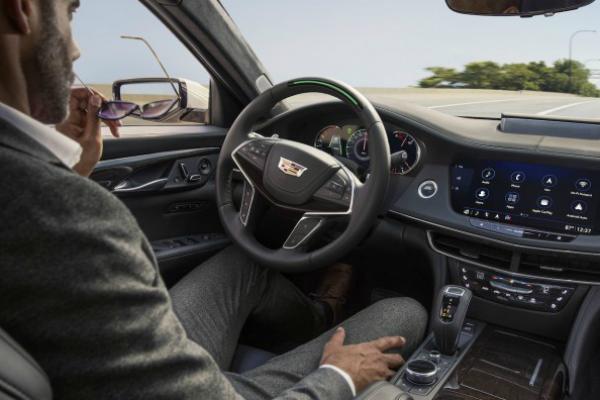 Обновленный Cadillac CT6 оценен в рублях - 1