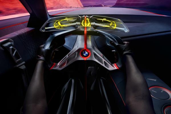 BMW показала новый суперкар - 1