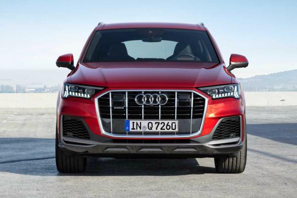 Audi Q7 рассекречен после рестайлинга - 1