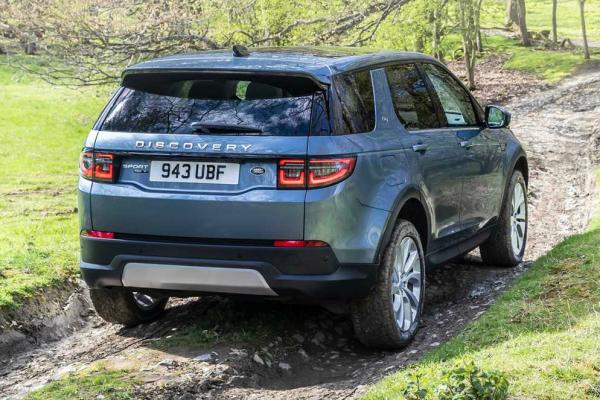 Land Rover огласил цены на Discovery Sport - 1