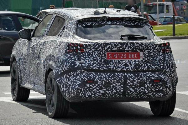 Новый Nissan Juke засветили на фото - 1