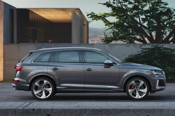 Audi показала SQ7 после модернизации - 3