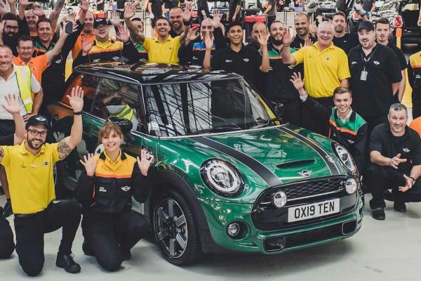 MINI: теперь их десять миллионов - 1