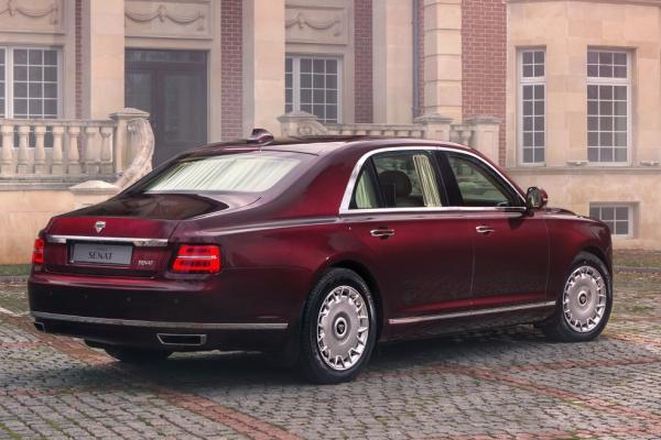 Люксовые российские седаны дождались цен - 3