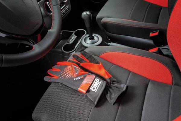 "АвтоВАЗ" показал новую версию Lada Granta - 1