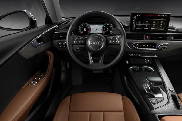 Audi A5 обновились и потеряли "ручку" - 1