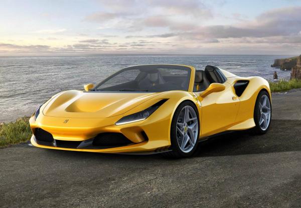 Ferrari F8 Spider. Фото Ferrari