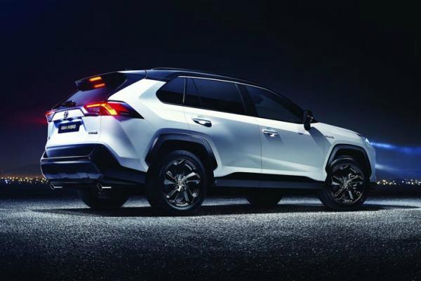 Новый Toyota RAV4 одобрен для России - 2
