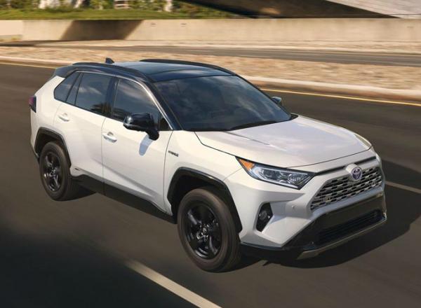 Toyota RAV4. Фото Toyota