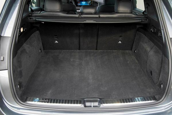 Самый экономичный Mercedes GLE сменил мотор - 2