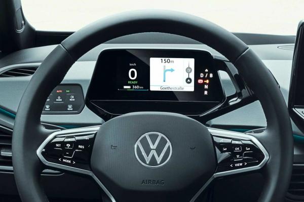 VW официально представил серийный ID.3 - 4