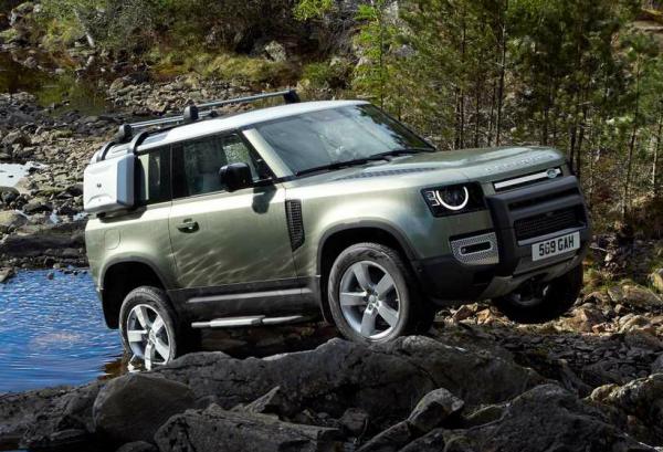 Land Rover Defender. Фото Land Rover