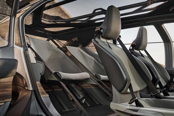 Audi выпустила внедорожник с дронами-разведчиками - 3