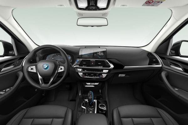 BMW X3    - 3
