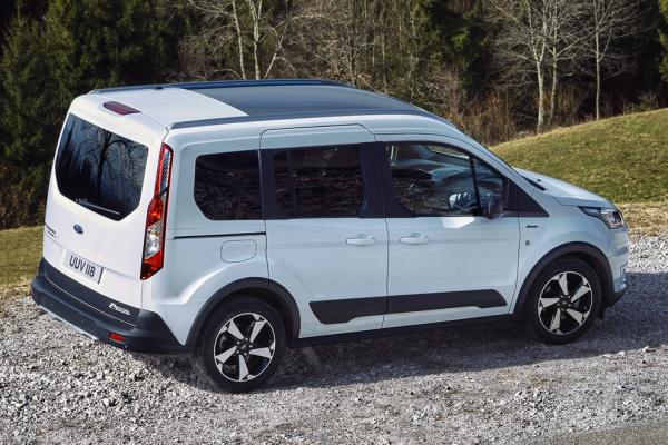 Ford Transit Connect     - 2