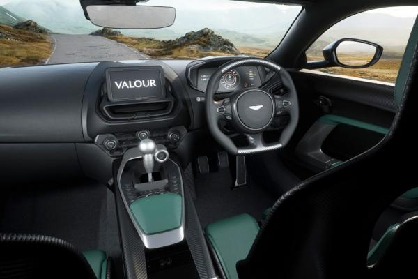 Aston Martin   Valour   V12 - 2