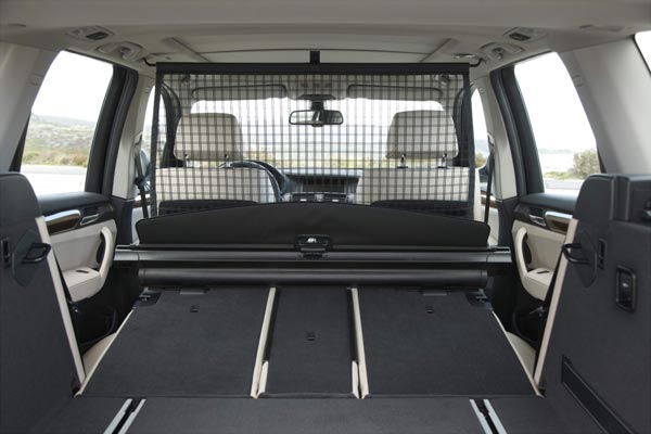 У X-«трешки» II вместительное погрузочное пространство – хотя по части вариабельности решения не самые продвинутые.