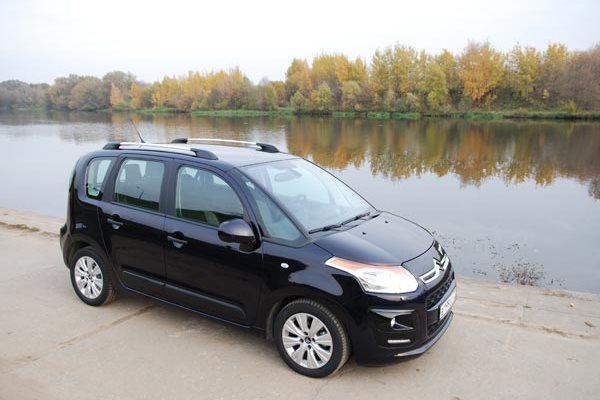 Тест-драйв Citroen C3 Picasso - 15