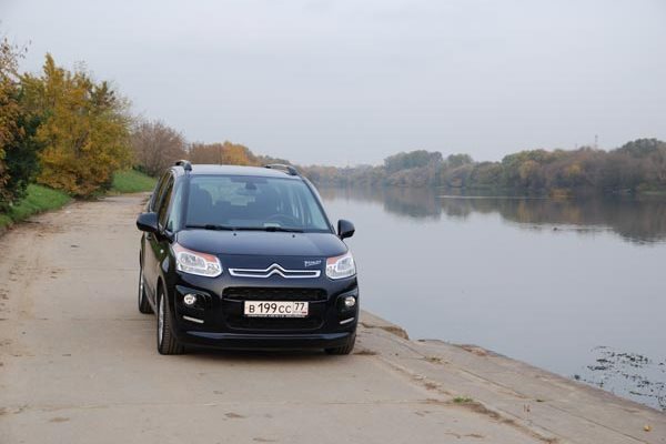 Тест-драйв Citroen C3 Picasso - 16
