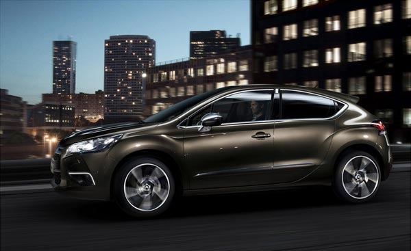 В своеобразных очертаниях купе-«хэтчбека» трудно угадать его прообраз – заурядный C4.