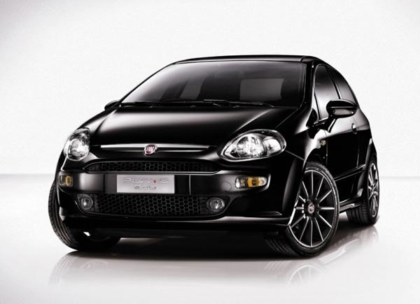 Симпатичный «фиат» выглядит вполне современно.