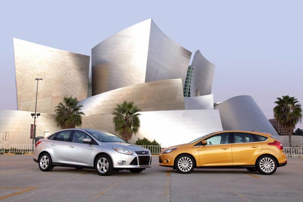 Focus III выпускается в виде 4-дверного седана и 5-дверного «хэтчбека». Ожидается также исполнение «универсал».