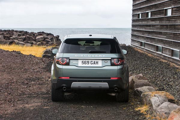 Discovery Sport.   