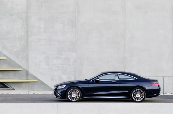 S 65 AMG Coupe.   Mercedes-Benz