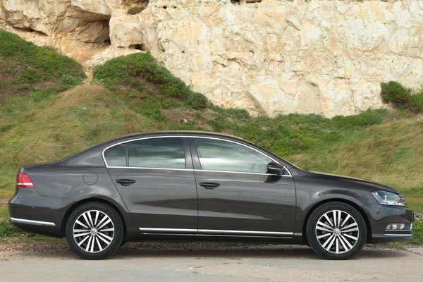 Профиль Volkswagen Passat B7 практически не изменился