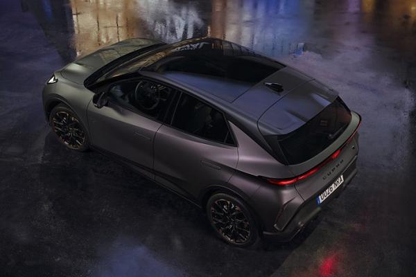 Хот-хэтч Cupra Raval стал серийным - 2