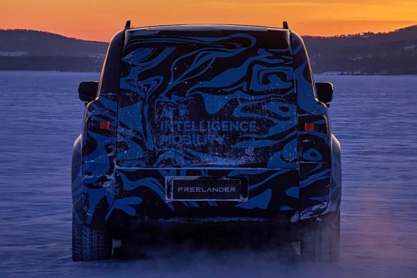 Возрожденный Freelander "засветили" на фото - 2